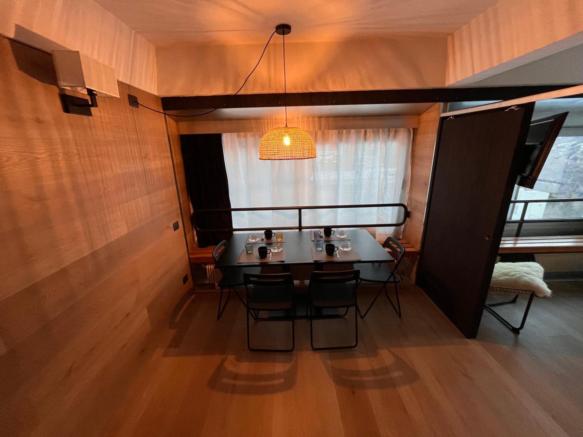Suite 1400 ماريليفا المظهر الخارجي الصورة